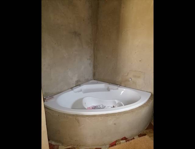 3 BEDROOM FREESTANDING FOR SALE IN TSAKANE EXT 12